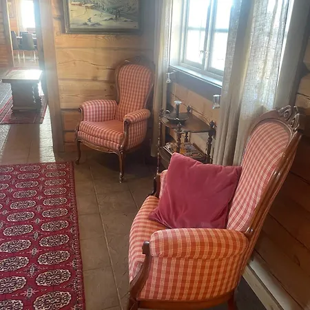 Charming Timber For Gathering And Celebrations *