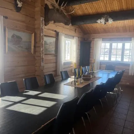 Ferienhaus Charming Timber For Gathering Celebrations *