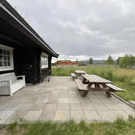Charming Timber For Gathering And Celebrations Feriehus Beitostolen