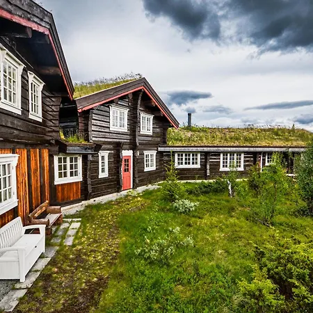 Charming Timber For Gathering And Celebrations Feriehus
